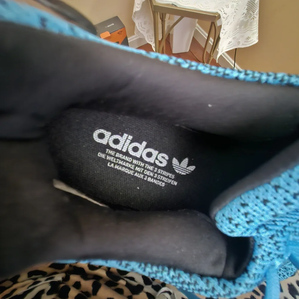 💞❤️Mens Adidas Knit Athletic Shoes - Unisex - NWOT❣️💚